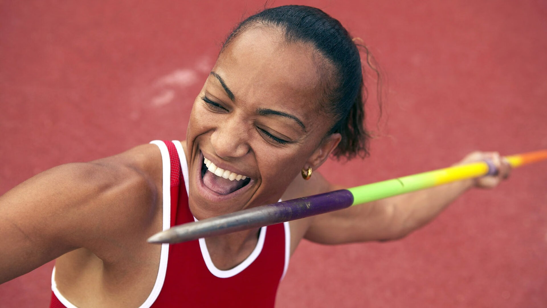 跳水动作标准吉尔吉斯斯坦稳步晋级，跳水吉尼斯纪录